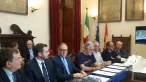 firma contratto nuova via Don Blasco - Palazzo Zanca, Messina