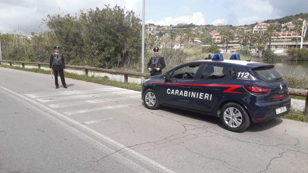 Foto di pattuglia dei carabinieri - Stazione di Ganzirri