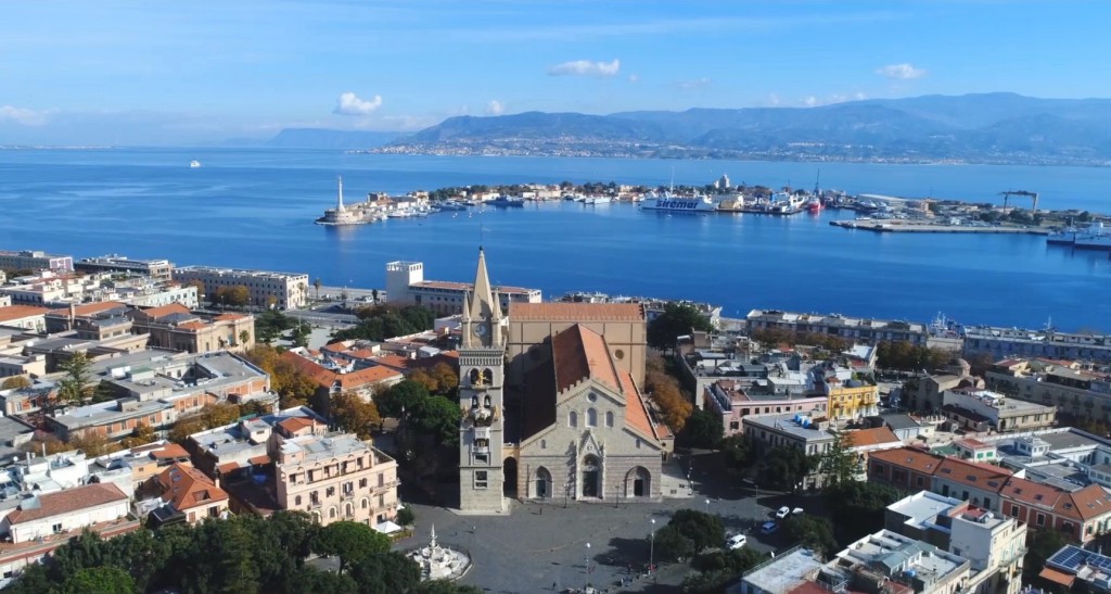 Fotogramma del video promozionale per i crocieristi realizzato dall'Autorità Portuale di Messina