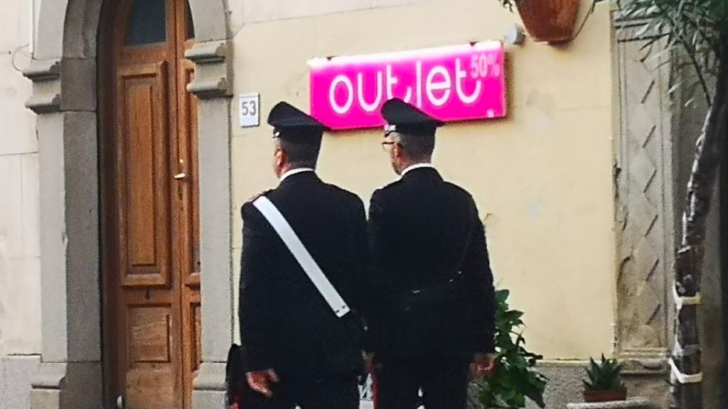 i carabinieri eseguono due arresti per usura a brolo e a messina