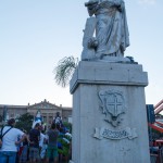 Foto statua antistante Comune di Messina