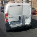 Foto 03 Furgoncino - Incidente sul viale della Liberta - Messina
