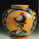 Foto di vaso di ceramica del museo delle ceramiche di messina