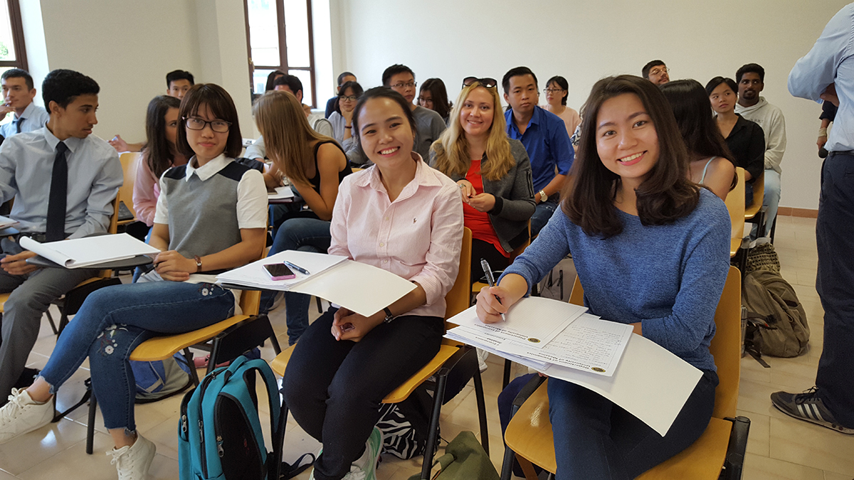 Foto degli studenti stranieri iscritti all'università di messina nell'aa 2017/2018