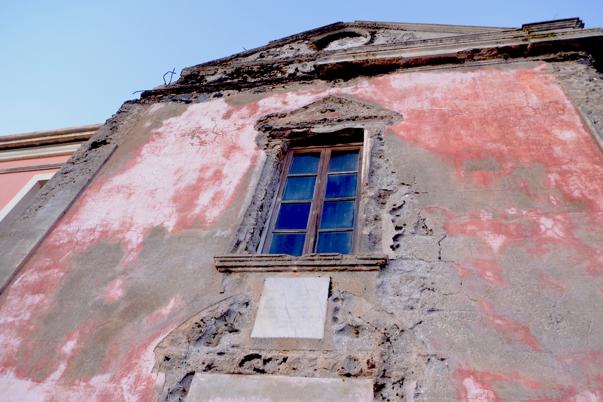 chiesa di San Vincenzo Ferreri di Ginostra (Stromboli) - isole eolie - messina