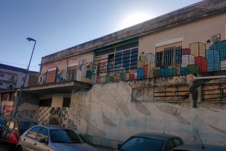 foto murales blu casa del portuale