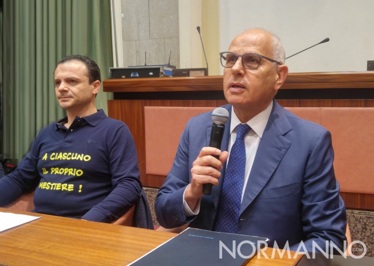Foto della conferenza stampa di Cateno De Luca e Dino Bramanti - Patto per Messina