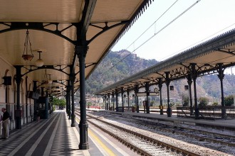 foto stazione ferrovie siciliane taormina-giardini