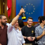 Cateno De Luca festeggia l'elezione a sindaco di Messina