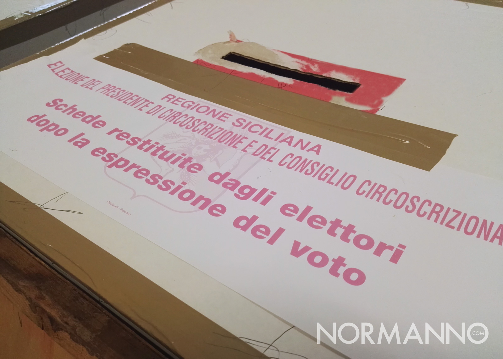 Foto dell'urna per il voto alle circoscrizioni - elezioni amministrative messina 2018