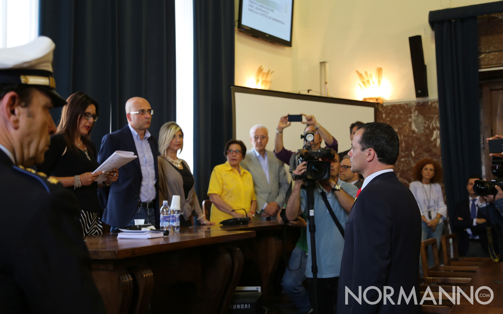 Giuramento del nuovo sindaco di Messina, Cateno De Luca