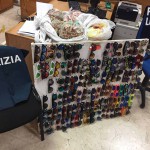 Foto del materiale sequestrato agli abusivi in centro, Messina