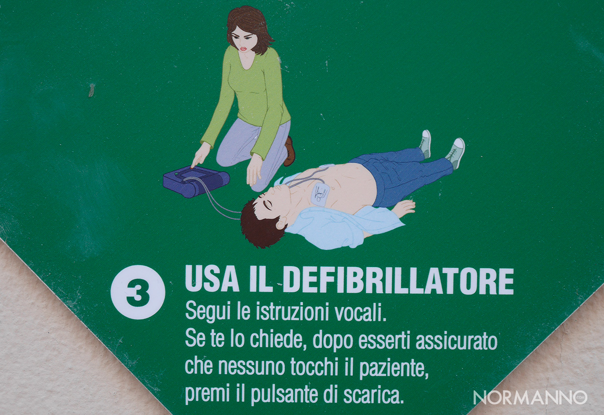istruzioni defibrillatore