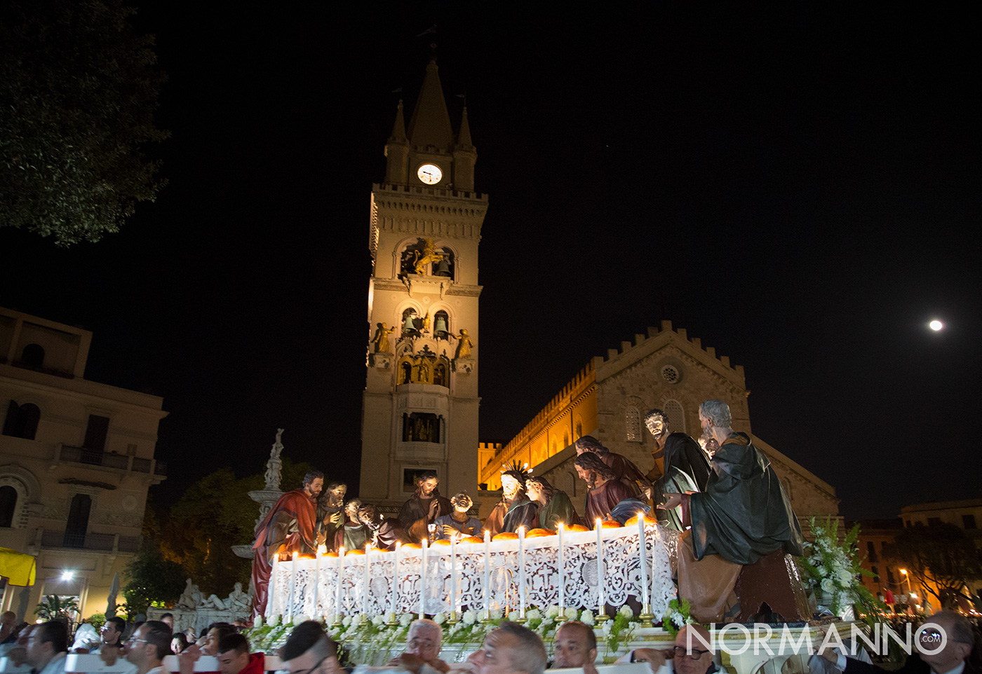 Processione delle Barette 2019 di Messina: l'ultima cena a piazza duomo
