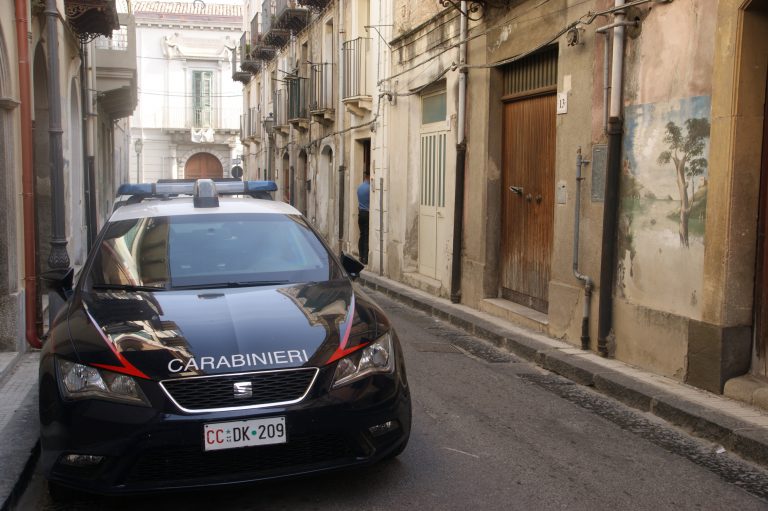 auto carabinieri