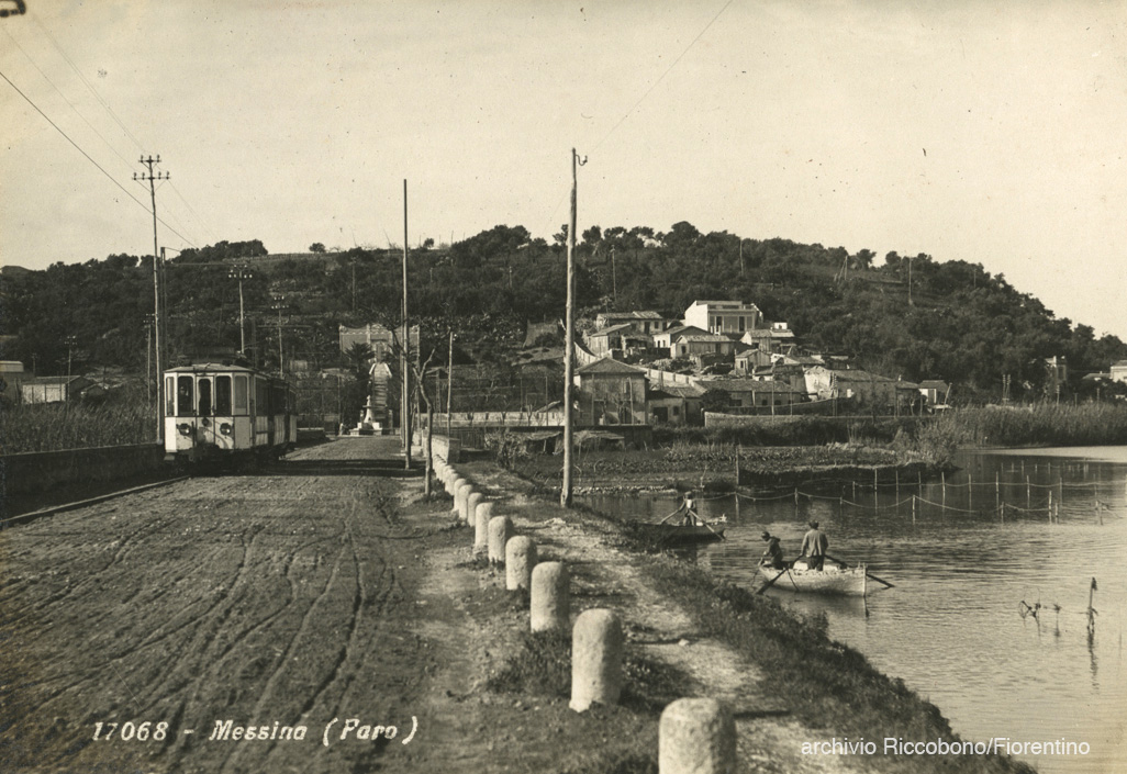 c'era una volta Messina: foto d'epoca del tram a faro