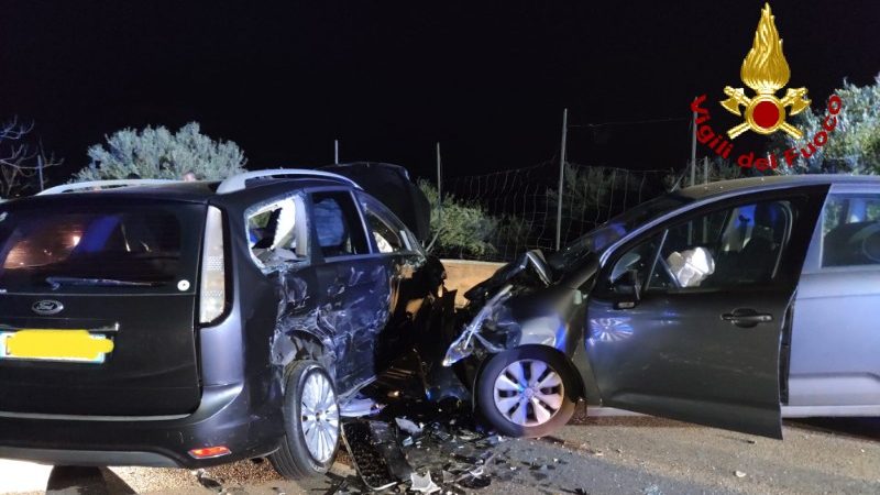 foto delle auto dopo incidente a Messina, in località piano torre
