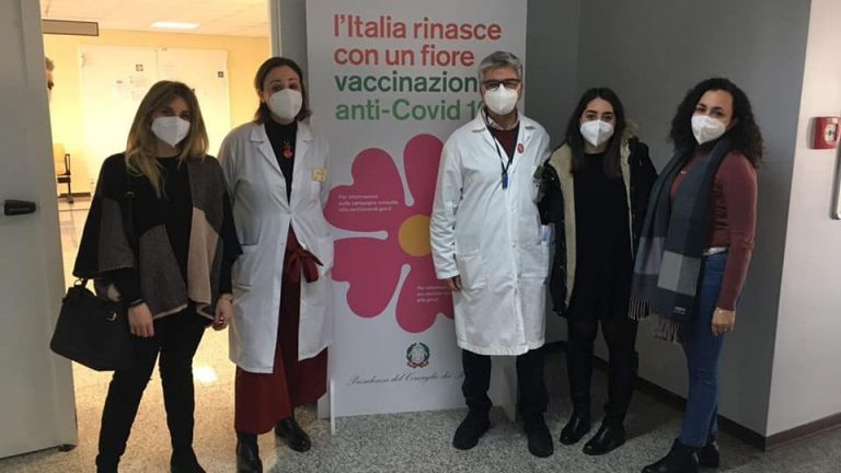 vaccini anti-covid al papardo di messina