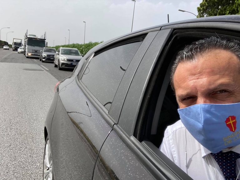 cateno de luca in autostrada