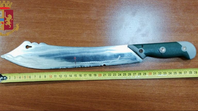 aggressione machete messina