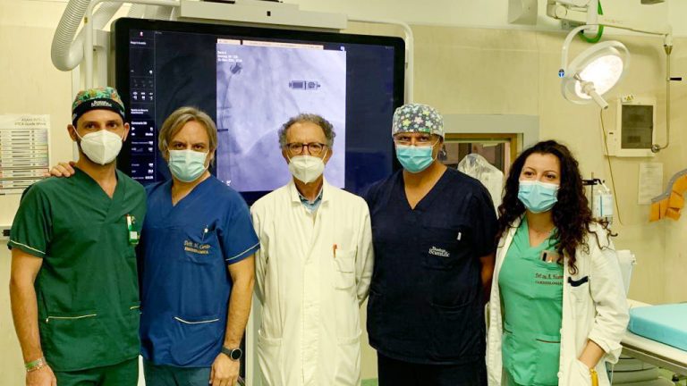 equipe cardiologia ospedale papardo impianta pacemaker senza fili