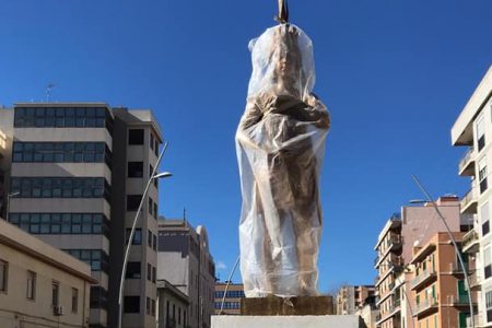 statua messina di alex caminiti per via don blasco, rotonda via santa cecilia