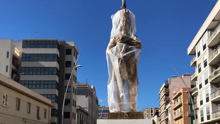 statua messina di alex caminiti per via don blasco, rotonda via santa cecilia