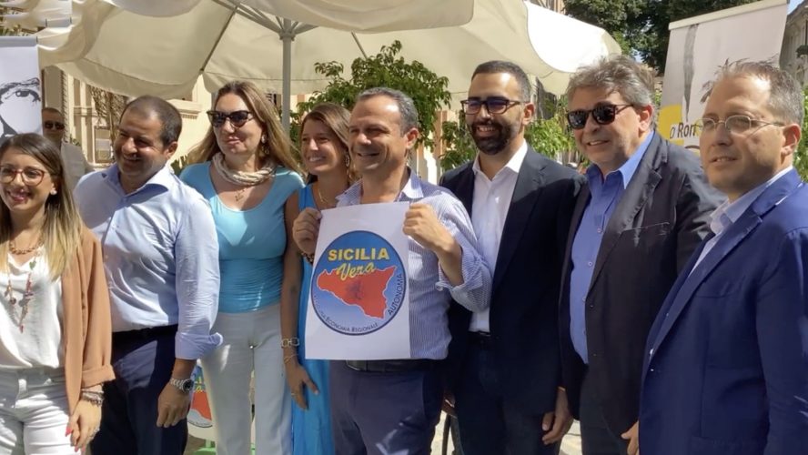 presentazione lista “Sicilia Vera” all'ars per le elezioni regionali 2022 con cateno de luca