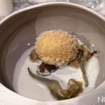 Cena a 6 mani al ristorante Letrevì: un ovo croccante dello chef Paolo Romeo