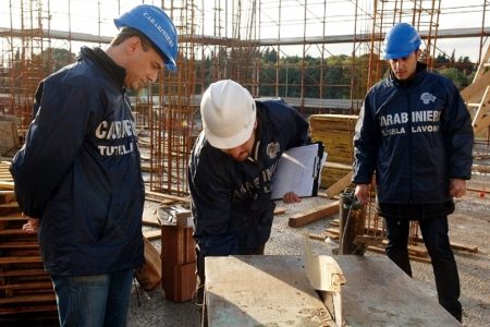 cantieri edili carabinieri controlli sicurezza sul lavoro