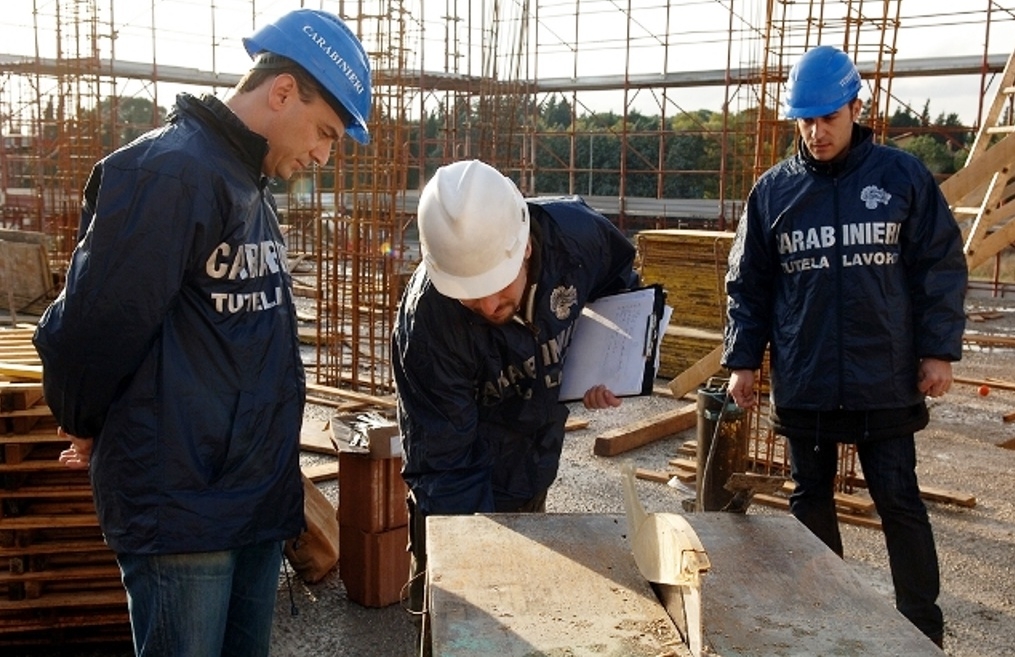 Controlli In Un Cantiere: Trovato Un Lavoratore “in Nero” E Violazioni ...