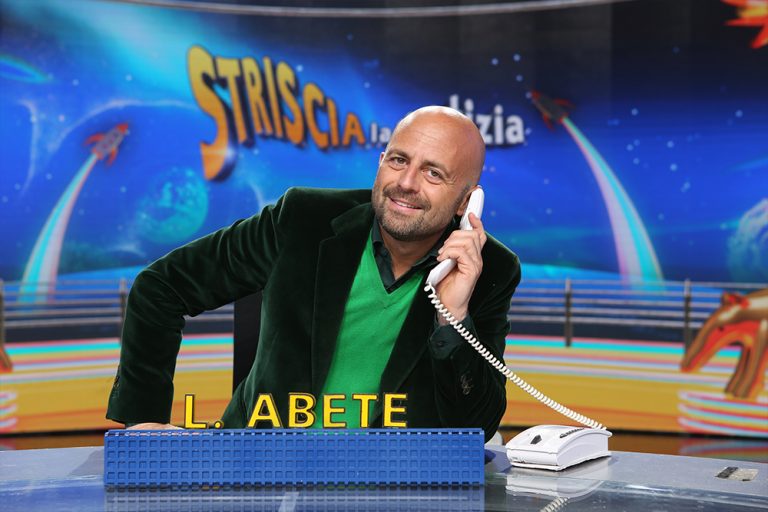 luca abete striscia la notizia