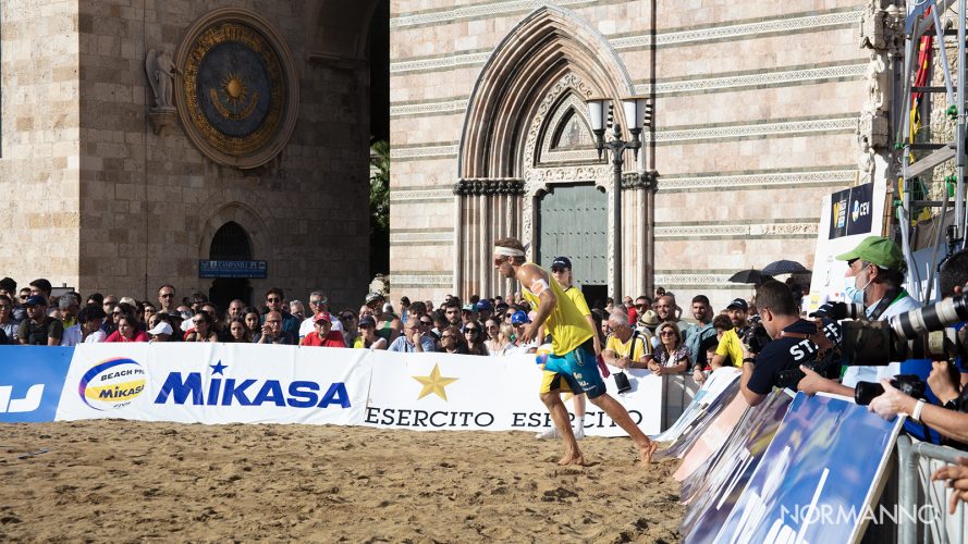 beach volley a piazza duomo: finale le volleyball world beach pro tour 2023 Messina