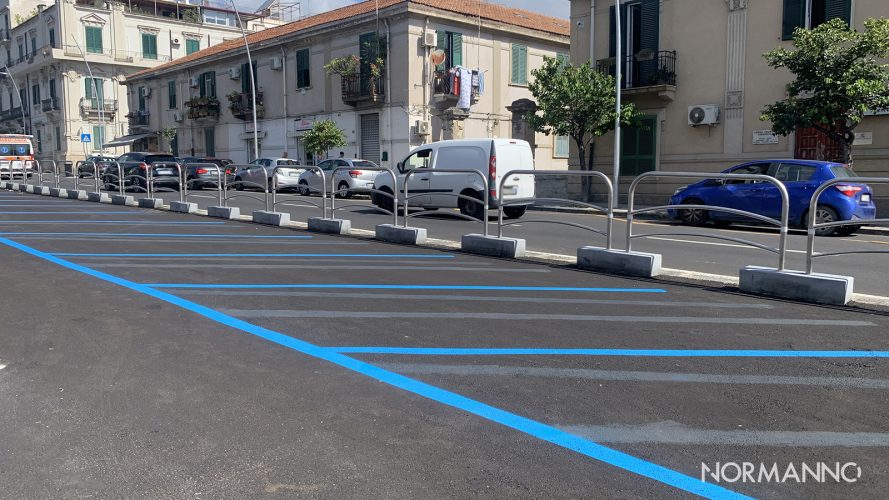 parcheggio di interscambio viale europa est, strisce blu