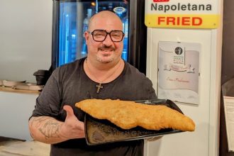 certificazione vera pizza napoletana per la pizza fritta di enzo piedimonte